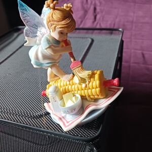My Little Kitchen Fairy Figurine Buttering Corn Decorative - Yellow & Pastel